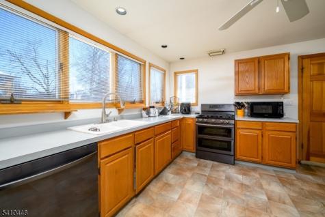 437 Bailey Avenue Union NJ 07083
