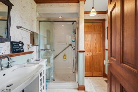 63 Linvale Road East Amwell NJ 08551