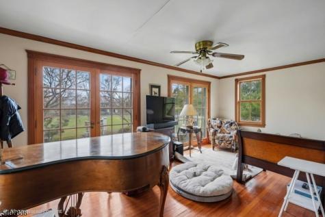 63 Linvale Road East Amwell NJ 08551