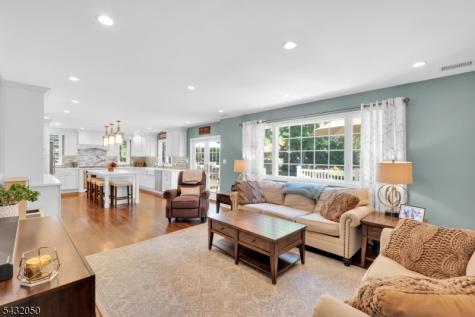 3 Aspen Drive Chester NJ 07930