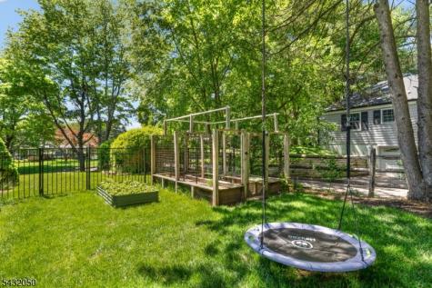 3 Aspen Drive Chester NJ 07930