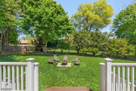 3 Aspen Drive Chester NJ 07930