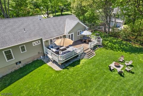 3 Aspen Drive Chester NJ 07930