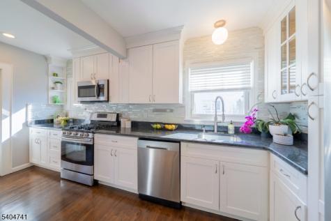 2 Lowell Place West Orange NJ 07052