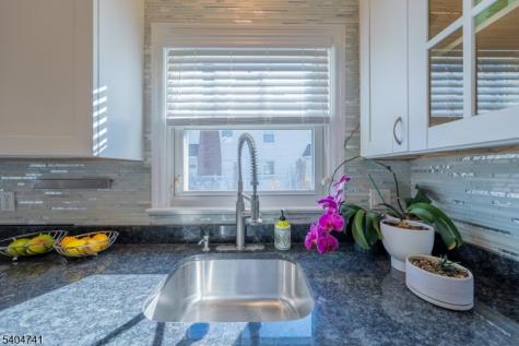 2 Lowell Place West Orange NJ 07052