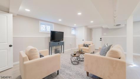 2 Lowell Place West Orange NJ 07052
