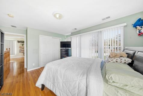 13 W 5th Avenue Linden NJ 07036