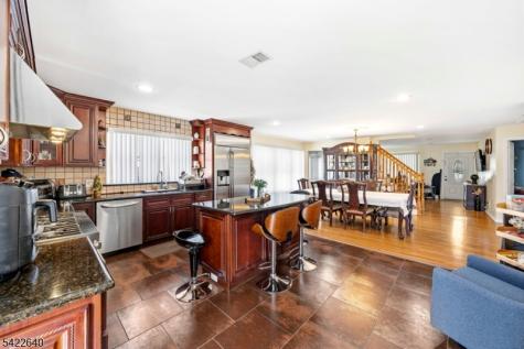 13 W 5th Avenue Linden NJ 07036