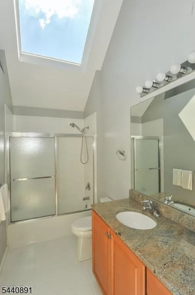 9 Angelina Court Monroe NJ 08831