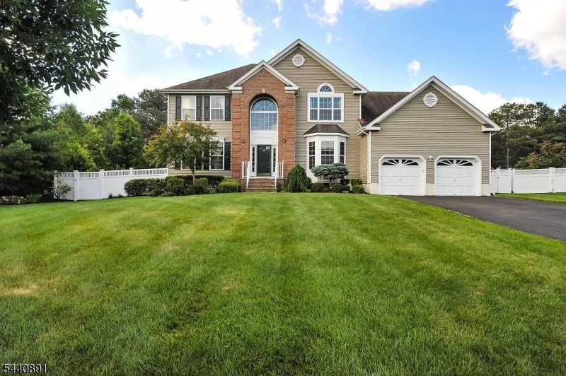 9 Angelina Court Monroe NJ 08831