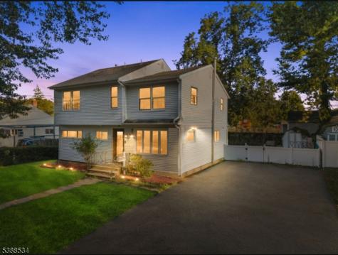 136 Haroldson Place Pompton Lakes NJ 07442