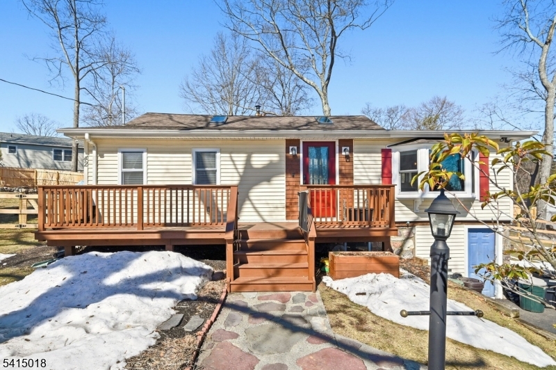 42 Woodside Drive West Milford NJ 07480
