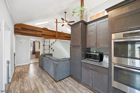 42 Woodside Drive West Milford NJ 07480