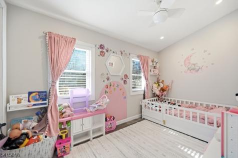 42 Woodside Drive West Milford NJ 07480
