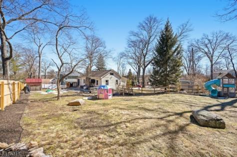 42 Woodside Drive West Milford NJ 07480