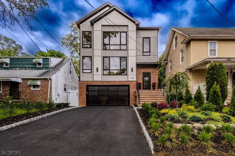 1455 Mccrea Place Plainfield NJ 07062