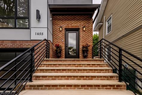 1455 Mccrea Place Plainfield NJ 07062