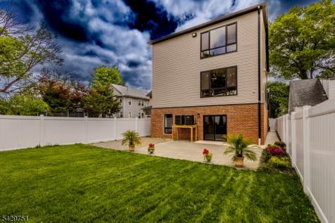 1455 Mccrea Place Plainfield NJ 07062