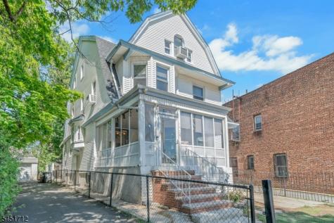 127 N 16th Street East Orange NJ 07017