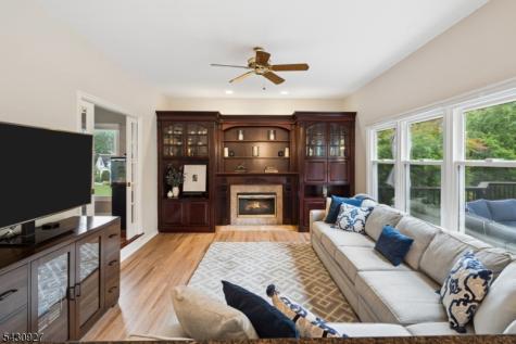 50 Scheurman Terrace Green Brook NJ 07059