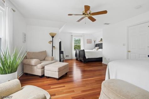 50 Scheurman Terrace Green Brook NJ 07059
