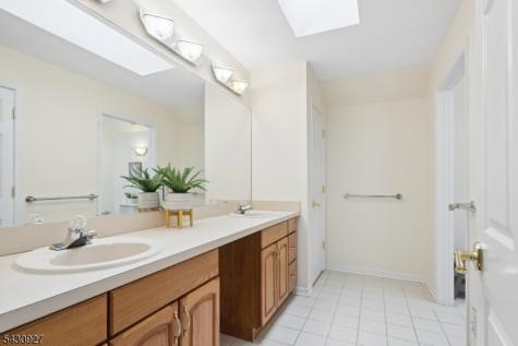 50 Scheurman Terrace Green Brook NJ 07059