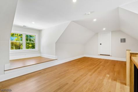 38 Inwood Road Chatham NJ 07928