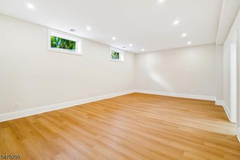 38 Inwood Road Chatham NJ 07928