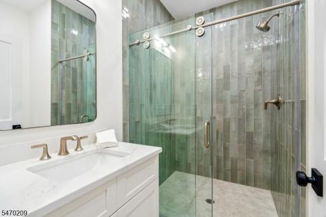 38 Inwood Road Chatham NJ 07928