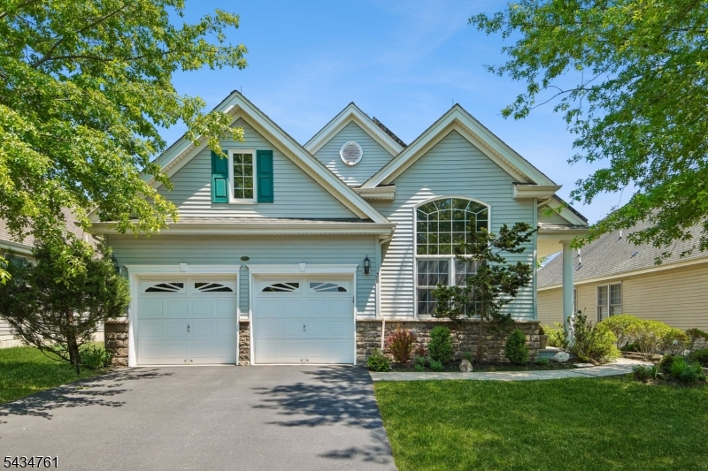 38 Constitution Way Franklin NJ 08873