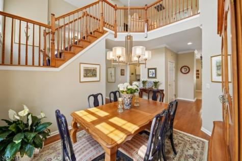 38 Constitution Way Franklin NJ 08873