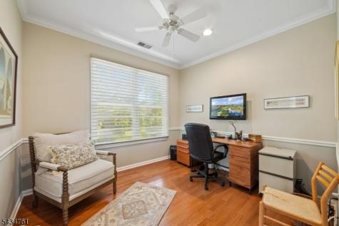 38 Constitution Way Franklin NJ 08873