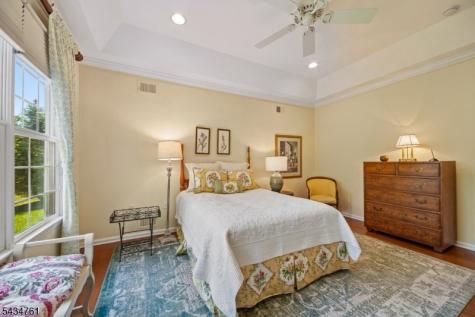 38 Constitution Way Franklin NJ 08873