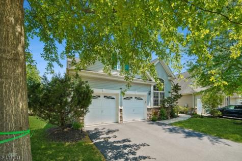 38 Constitution Way Franklin NJ 08873