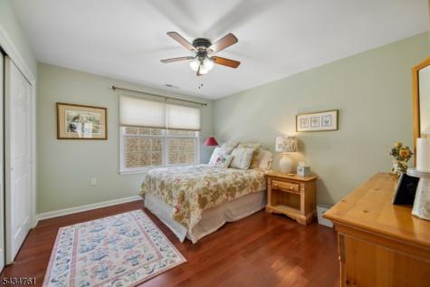 38 Constitution Way Franklin NJ 08873