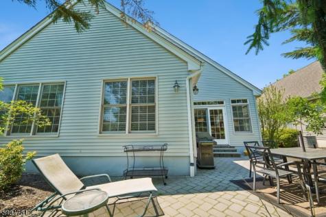38 Constitution Way Franklin NJ 08873
