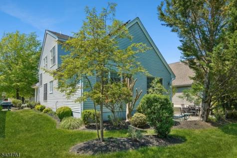 38 Constitution Way Franklin NJ 08873