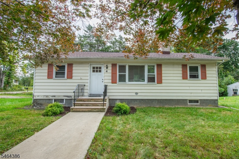4 Gilbert Drive Vernon NJ 07418