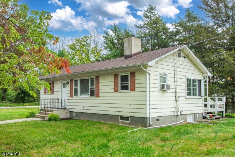 4 Gilbert Drive Vernon NJ 07418