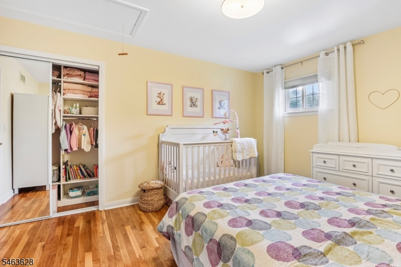 8 Mountain Way Cedar Grove NJ 07009