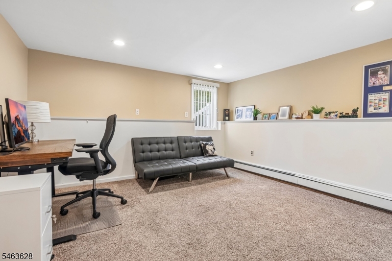 8 Mountain Way Cedar Grove NJ 07009