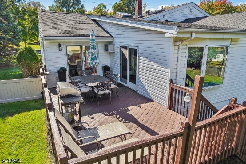 8 Mountain Way Cedar Grove NJ 07009