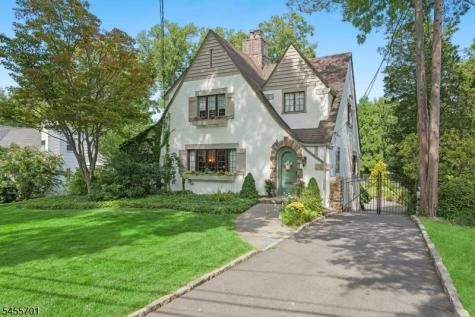 176 Canoe Brook Parkway Summit NJ 07901