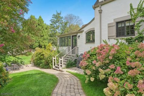 176 Canoe Brook Parkway Summit NJ 07901