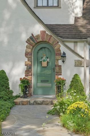 176 Canoe Brook Parkway Summit NJ 07901
