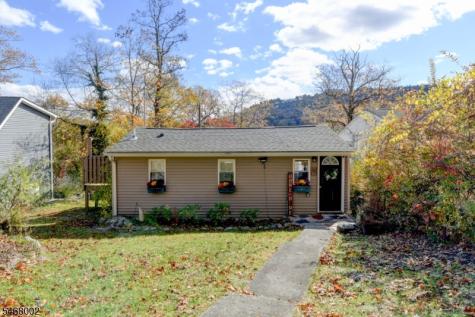 9 Woods Road Sandyston NJ 07826