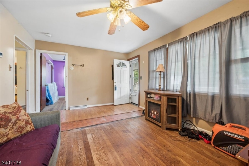 8 Center Street Hopatcong NJ 07874