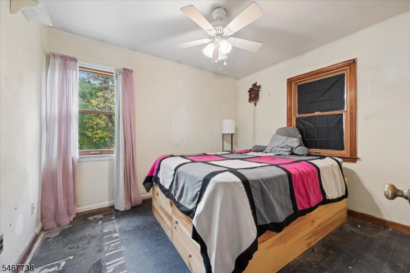 8 Center Street Hopatcong NJ 07874