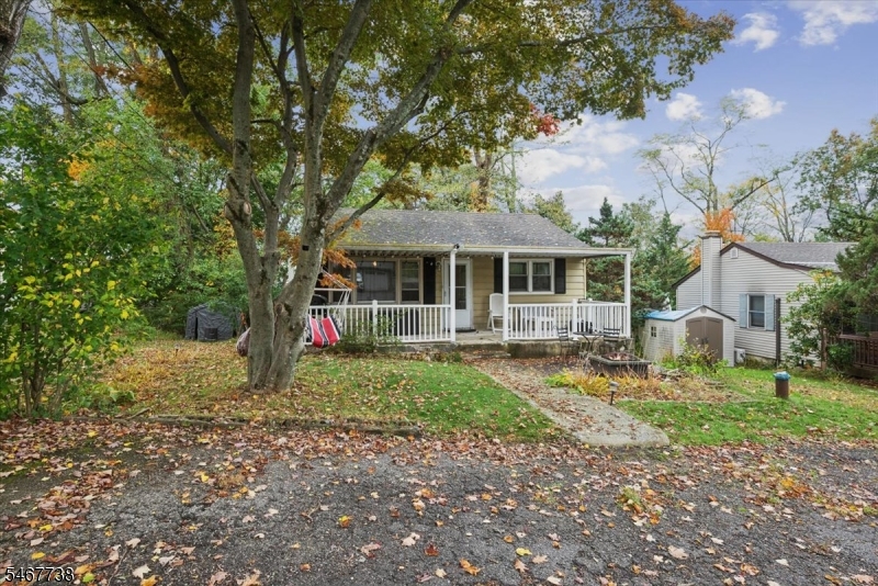 8 Center Street Hopatcong NJ 07874