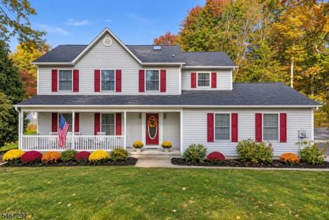 41 Woodside Drive Lebanon NJ 08826